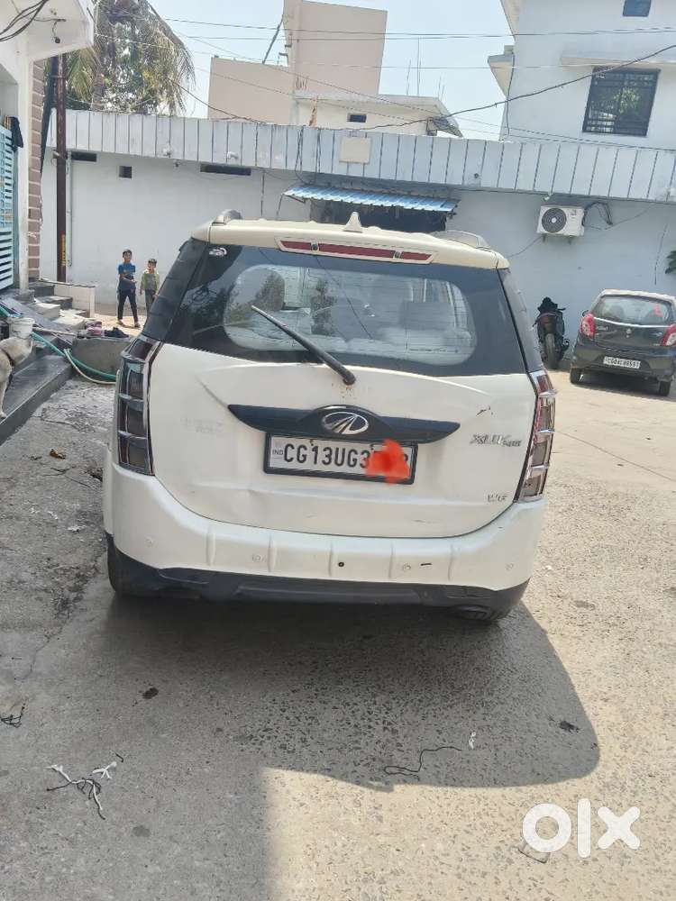 Mahindra Xuv500 2015 Diesel 80000 Km Driven 3.75 Lak