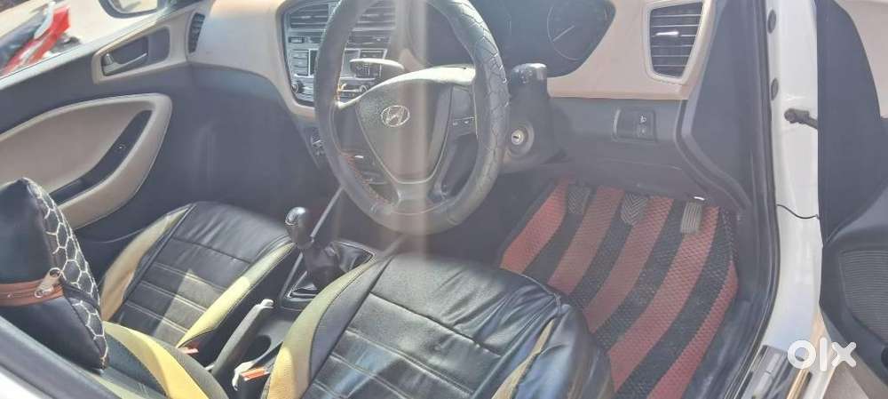 Hyundai I20 Petrol Cvt Magna Executive, 2017, Petrol