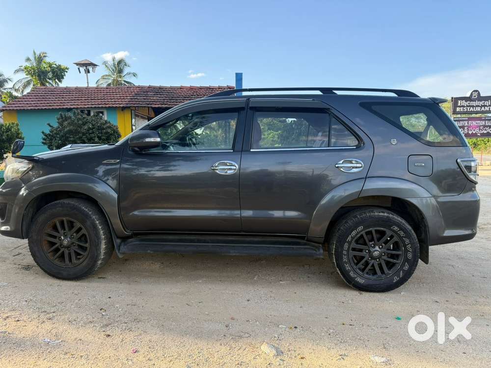 Toyota Fortuner 2015 Diesel Manual