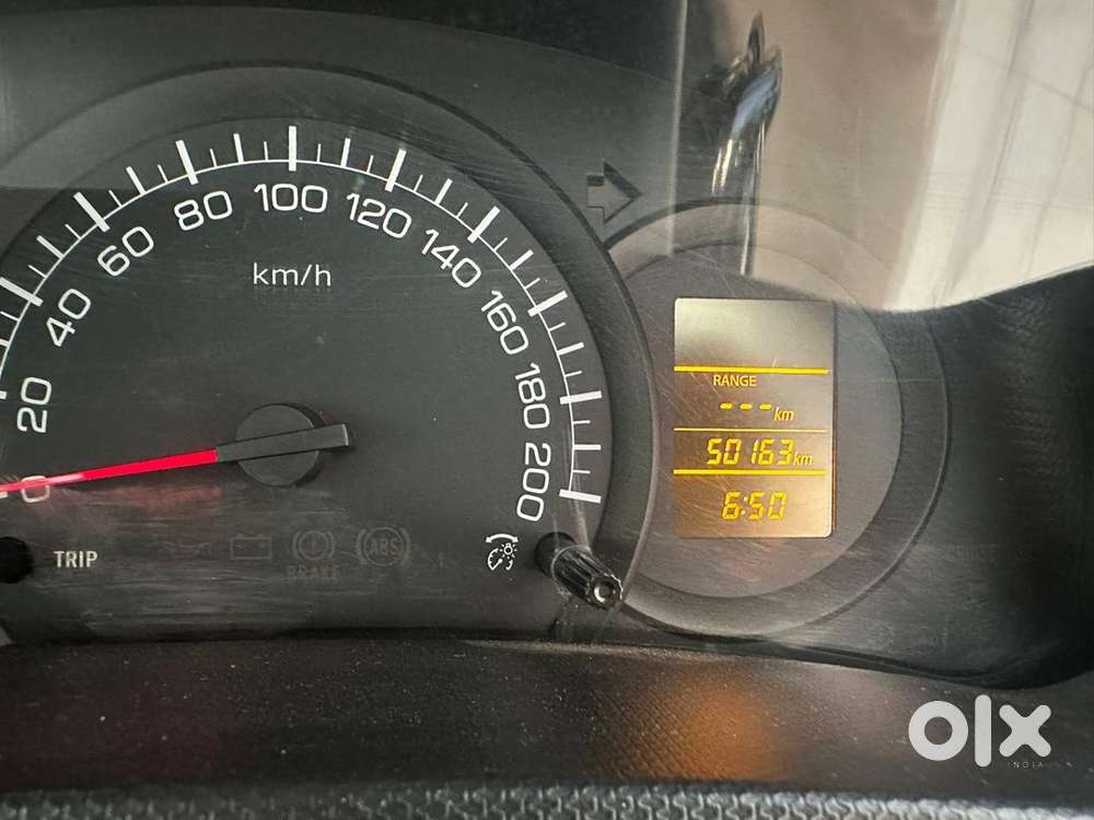 Maruti Suzuki Swift Petrol 2015