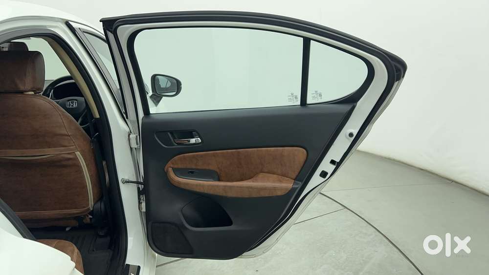 Honda City Vx Petrol Mt, 2022, Petrol