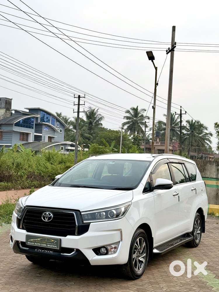 Toyota Innova Crysta 2.4 V, 2023, Diesel