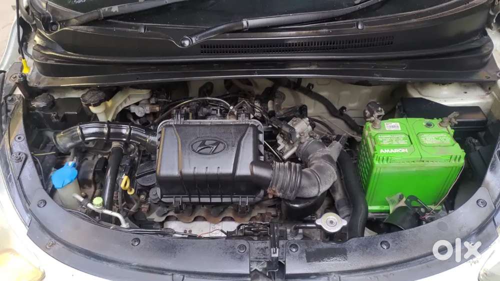 Hyundai I10 2011 Petrol 32870 Km Brand New Condition