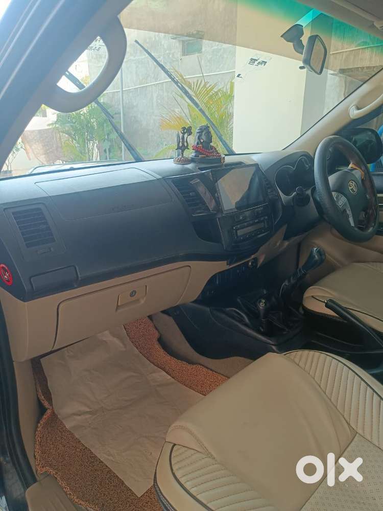 Toyota Fortuner 2011-2016 4x4 Mt, 2014, Diesel