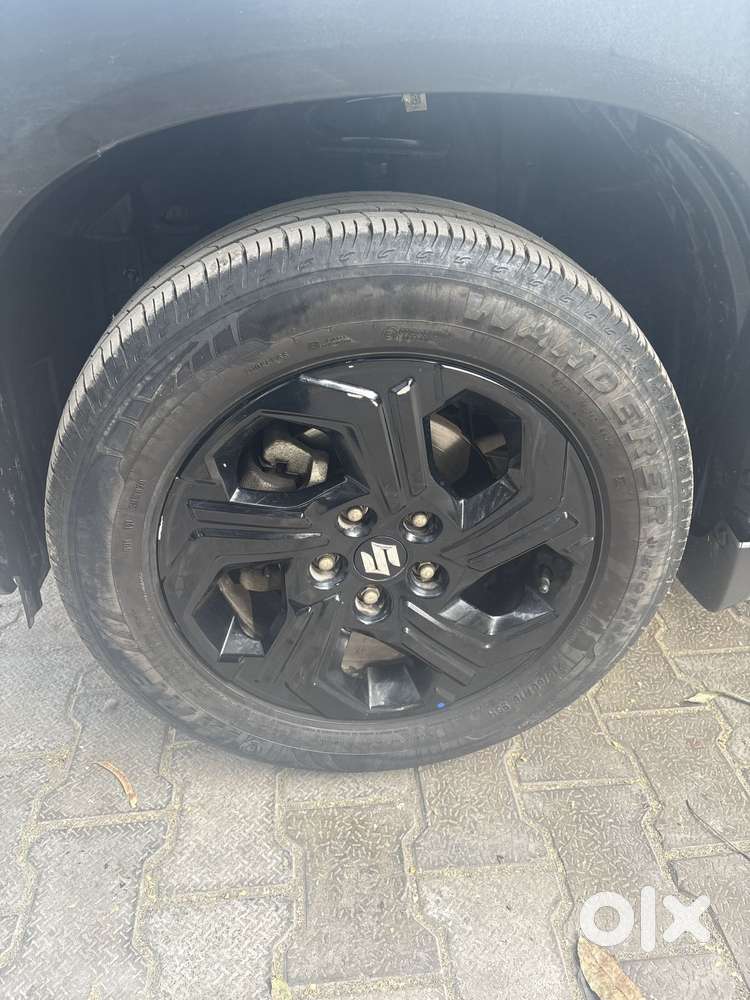 Maruti Suzuki Brezza 1.5 Zxi Cng, 2024, Cng & Hybrids