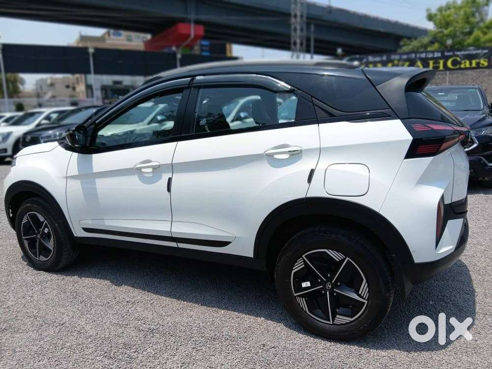 Tata Nexon Fearless Pr Plus S 1.2 Revotron Petrol 7 Dca  Dt, 2024, P..