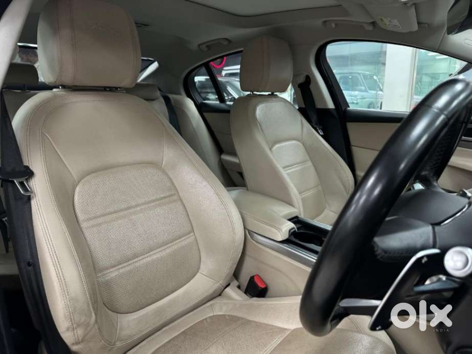 Jaguar Xe Portfolio, 2019, Diesel