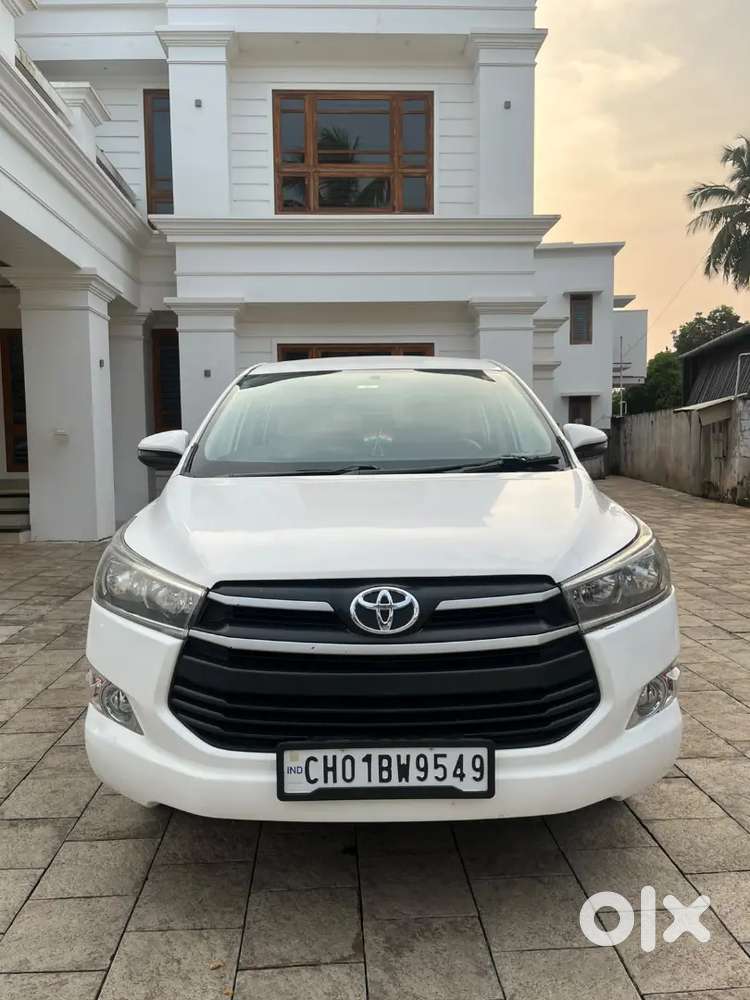 Toyota Innova Crysta 2019
