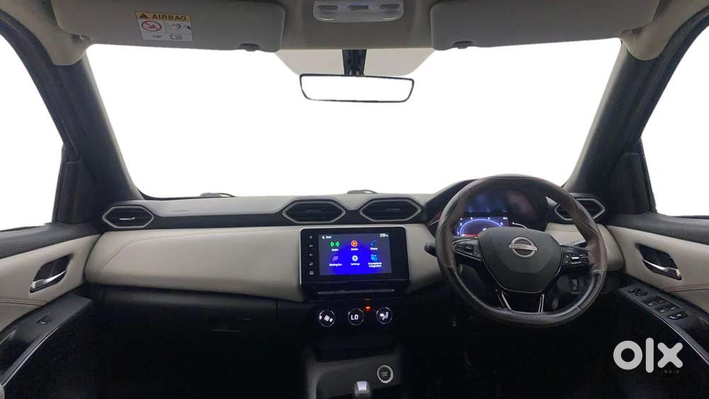 Nissan Magnite Kuro Edition 1.0 Turbo Petrol Cvt, 2024, Petrol