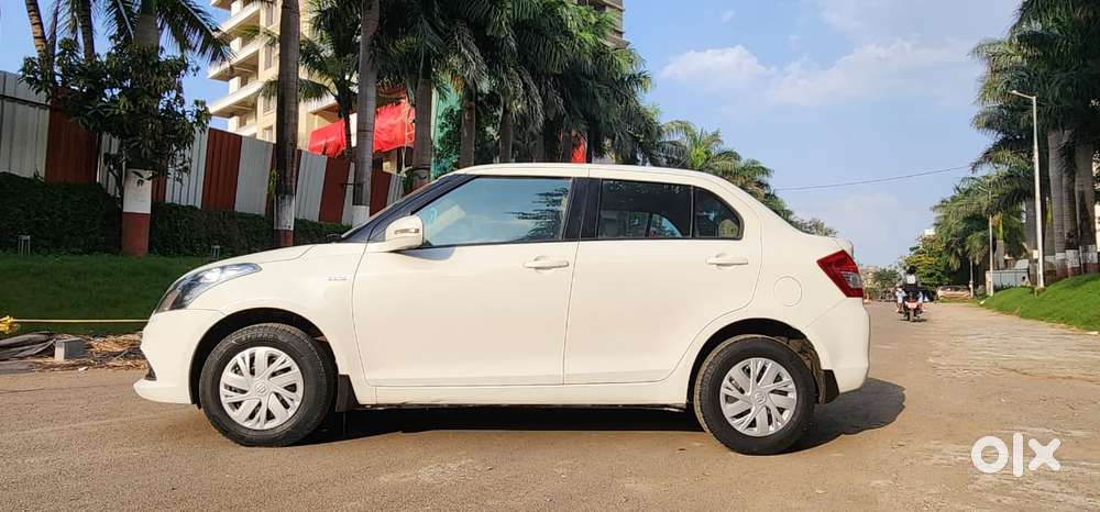 Maruti Suzuki Swift Dzire 2015-2017 Vdi Abs, 2016, Diesel