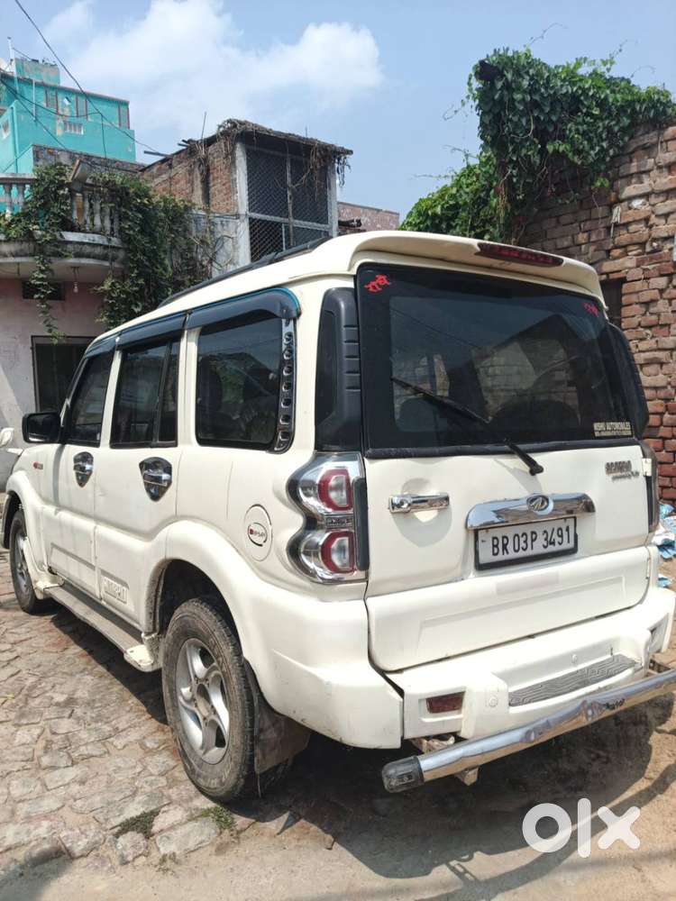 Mahindra Scorpio