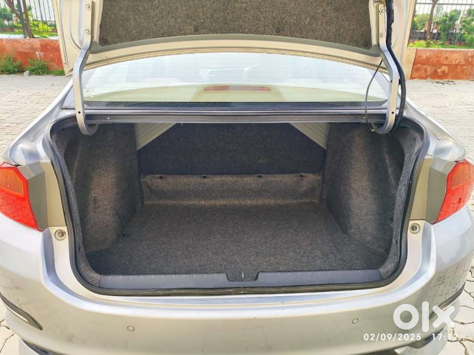 Honda City V Mt Exclusive, 2021, Petrol