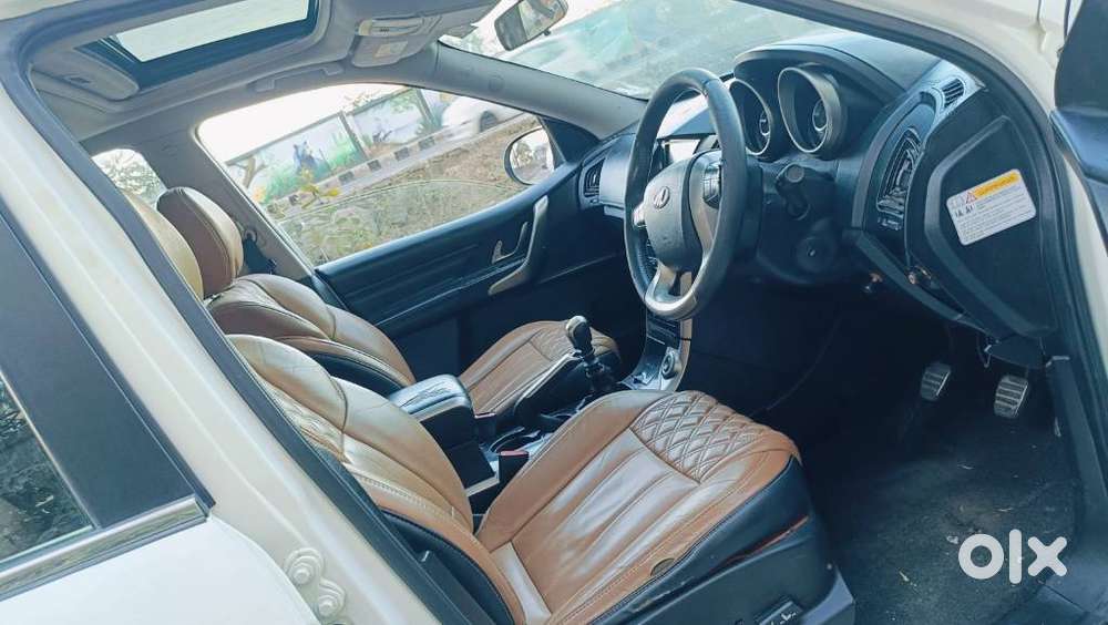 Mahindra Xuv500 W11 Option, 2019, Diesel