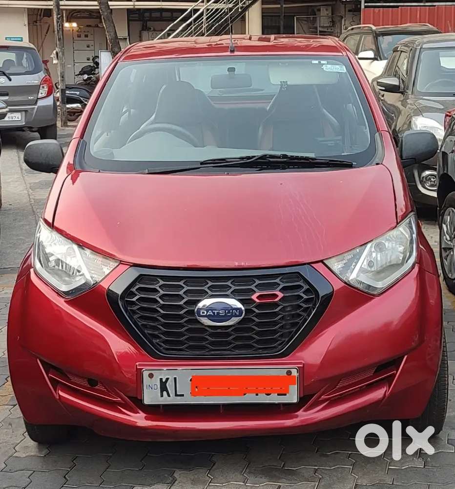 Datsun Redigo 0.8t(o) 2016 Model Red Colour