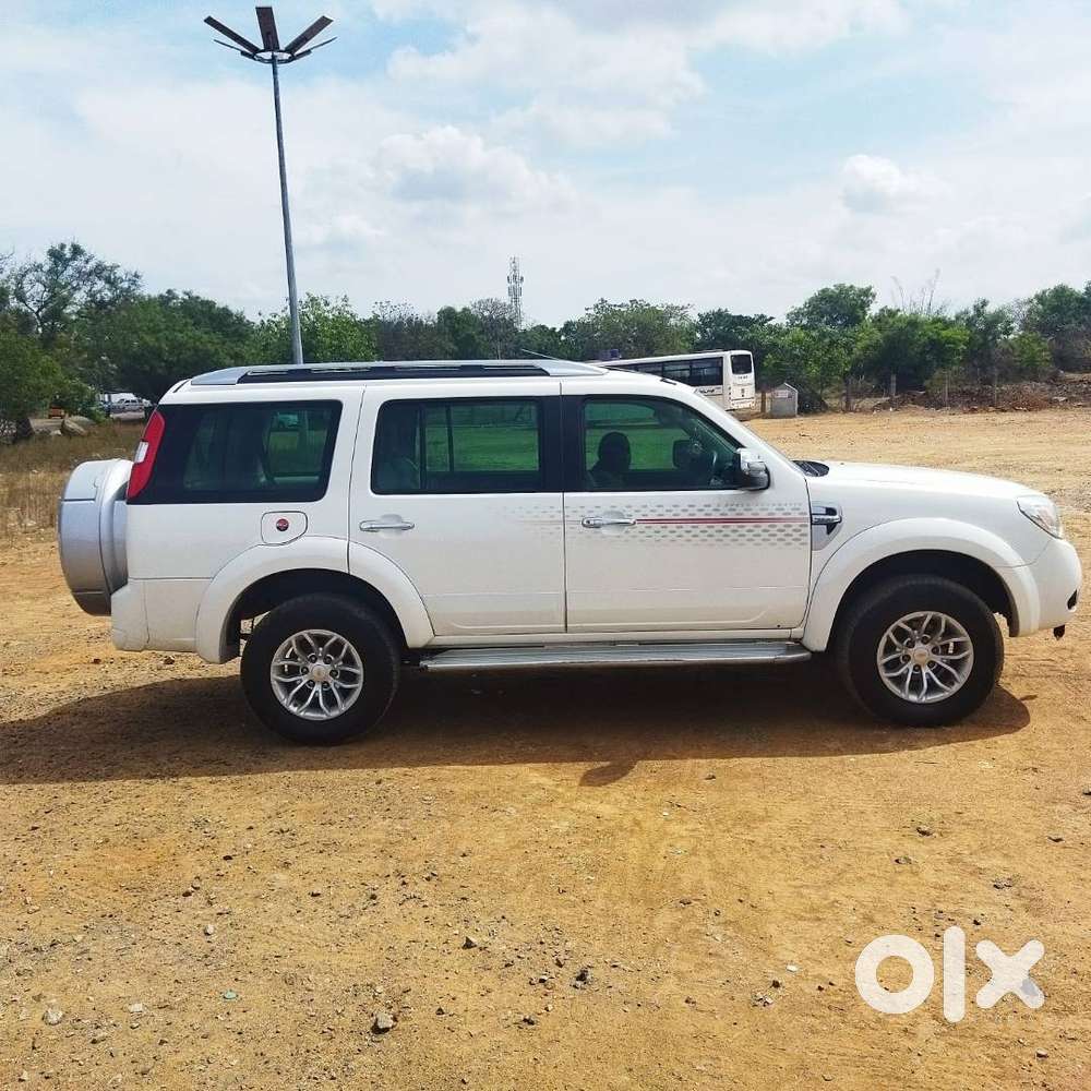 2014 Ford Endeavour 3.0l At 4x4  7 Seater  Tn Registered