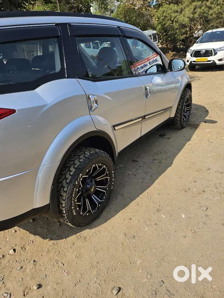Mahindra Xuv500 2015 Diesel 73456 Km Driven