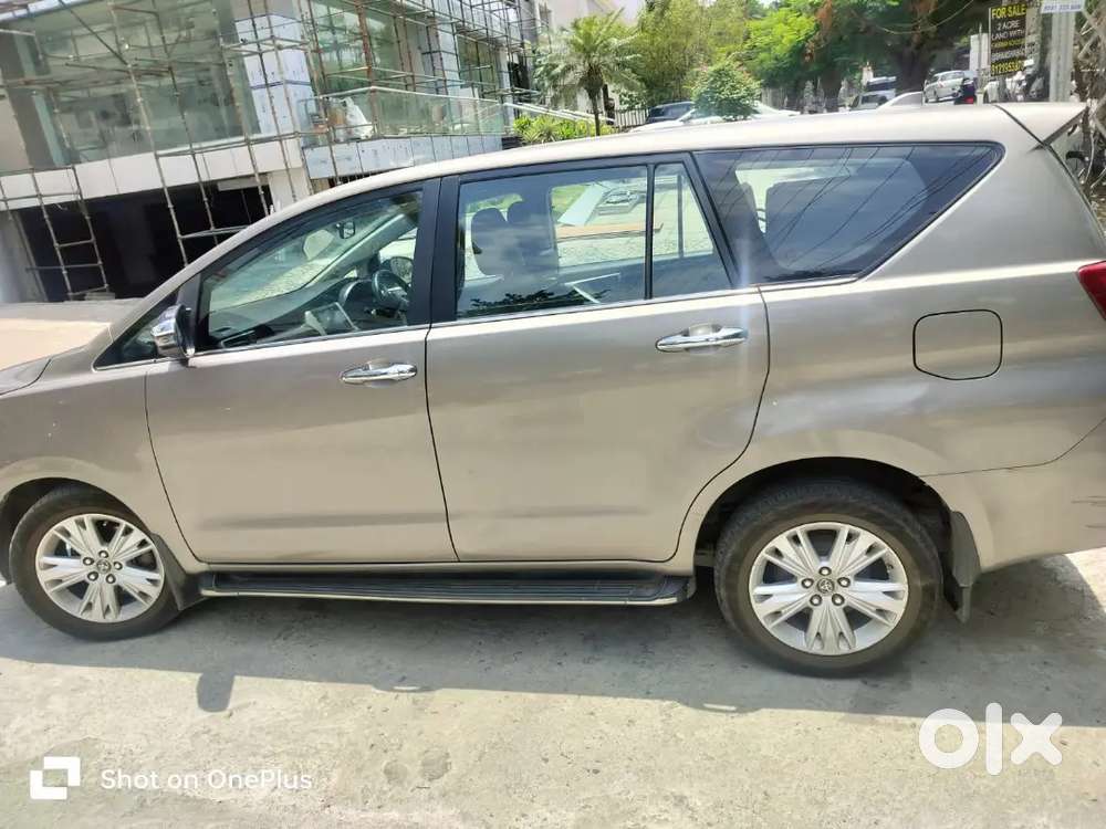 Toyota Innova Crysta 2018 Diesel Well Maintained