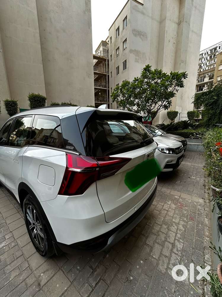 Mahindra Xuv700 Ax7 Petrol 2022