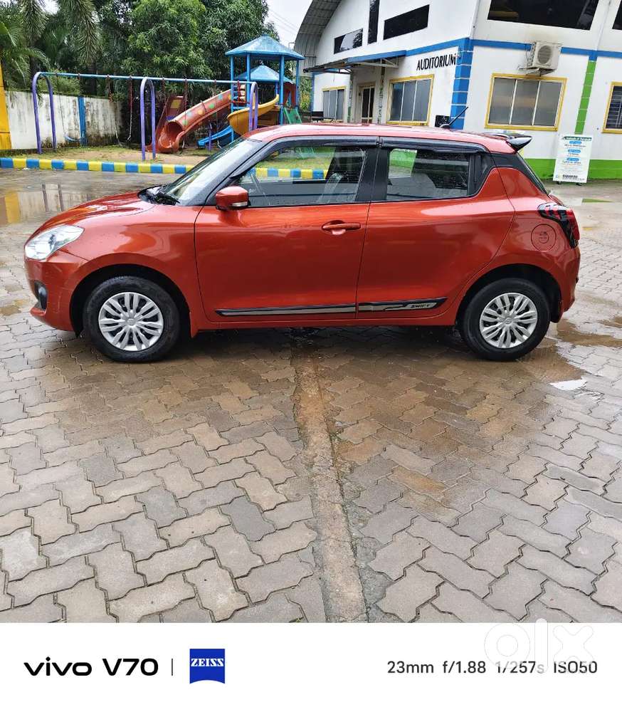 Maruti Suzuki Swift 1.2 Vxi 2019