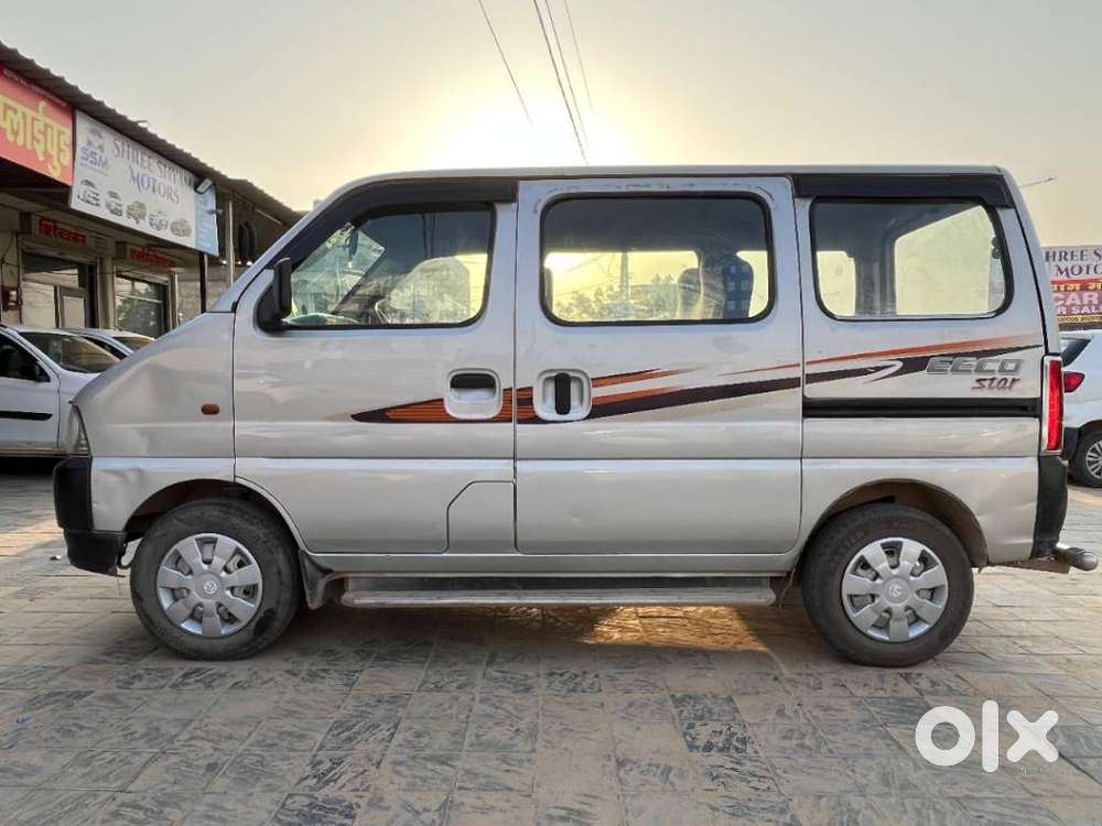 Maruti Suzuki Eeco Smiles 7 Seater Standard, 2019, Cng & Hybrids