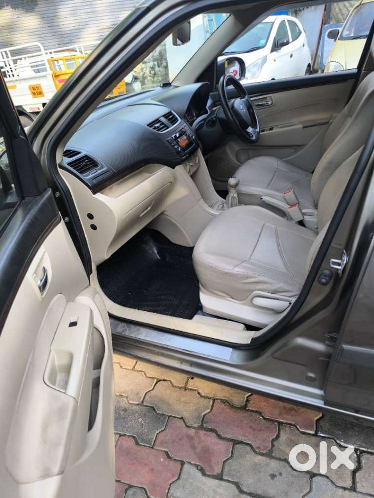 Maruti Suzuki Dzire 1.2 Vxi, 2017, Petrol