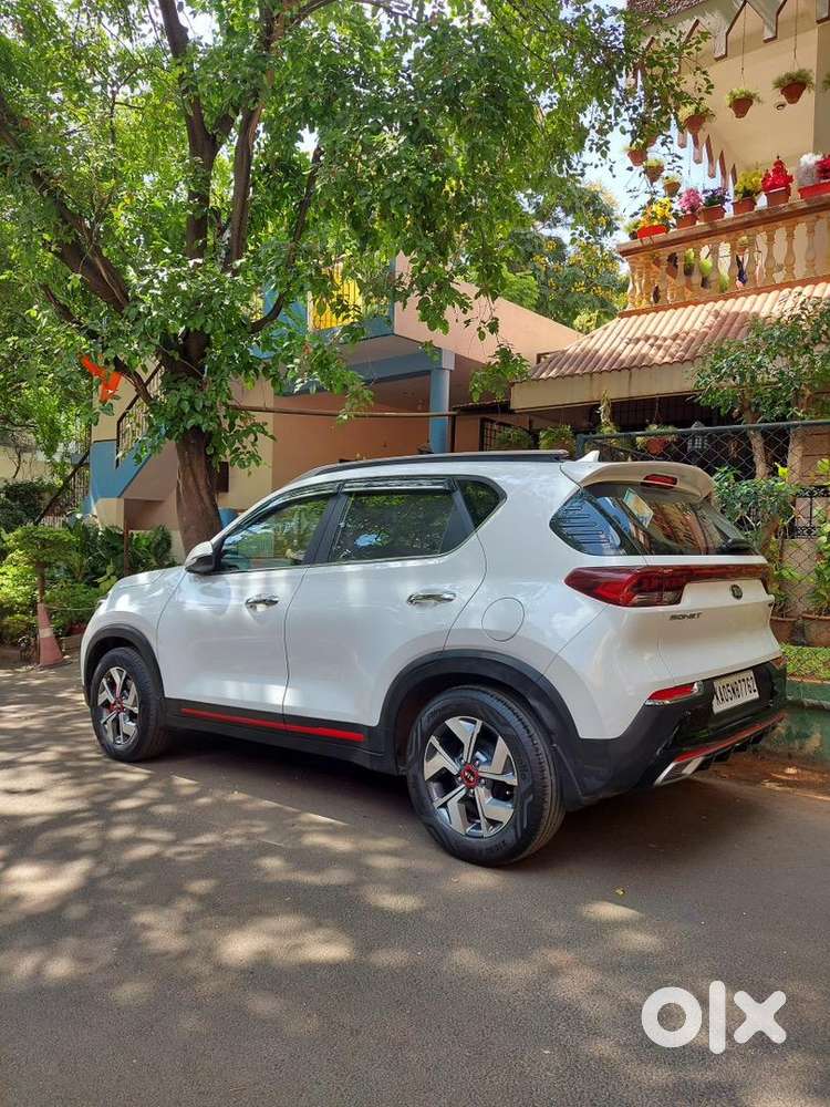 Kia Sonet 2021 Diesel Automatic Gtx+ 39900 Km Driven