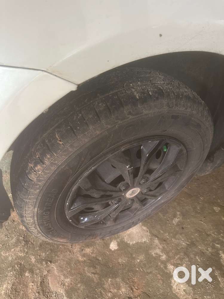 Maruti Suzuki Swift Petrol Manual 2017