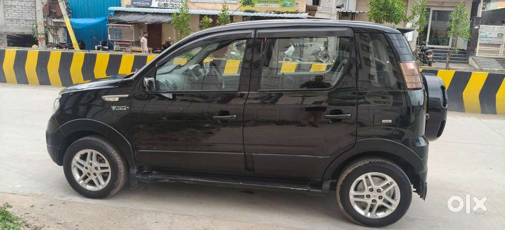 Mahindra Nuvosport N8 Amt, 2016, Diesel