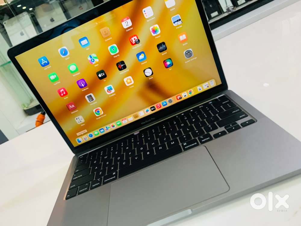 MacBook Pro 13.3inch 2020 i7 32GB RAM 512GB A2251 Warranty