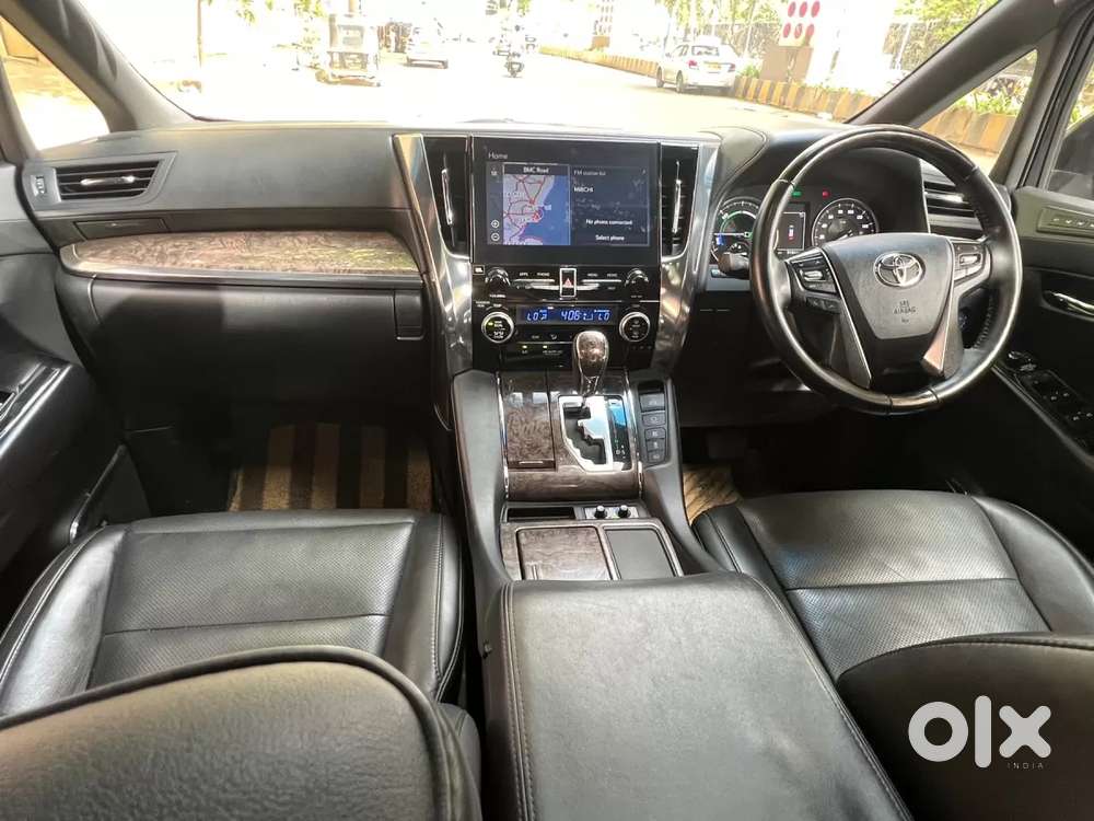 Toyota Vellfire 2.5 Hybrid, 2020, Petrol