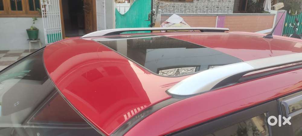 Mahindra Xuv300 W8 Option Dual Tone Diesel, 2019, Diesel