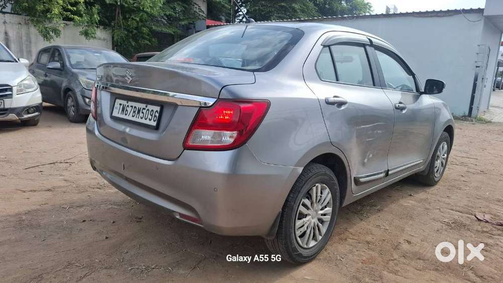 Maruti Suzuki Dzire 1.2 Vxi, 2022, Petrol