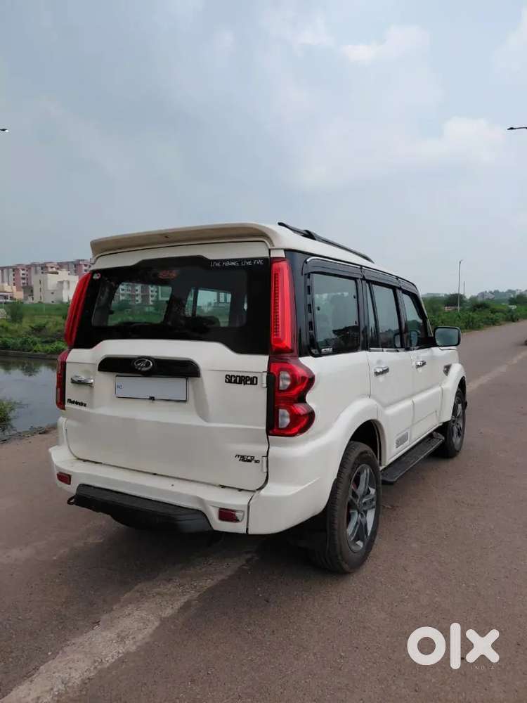 Mahindra Scorpio 2018 Diesel Well Maintained