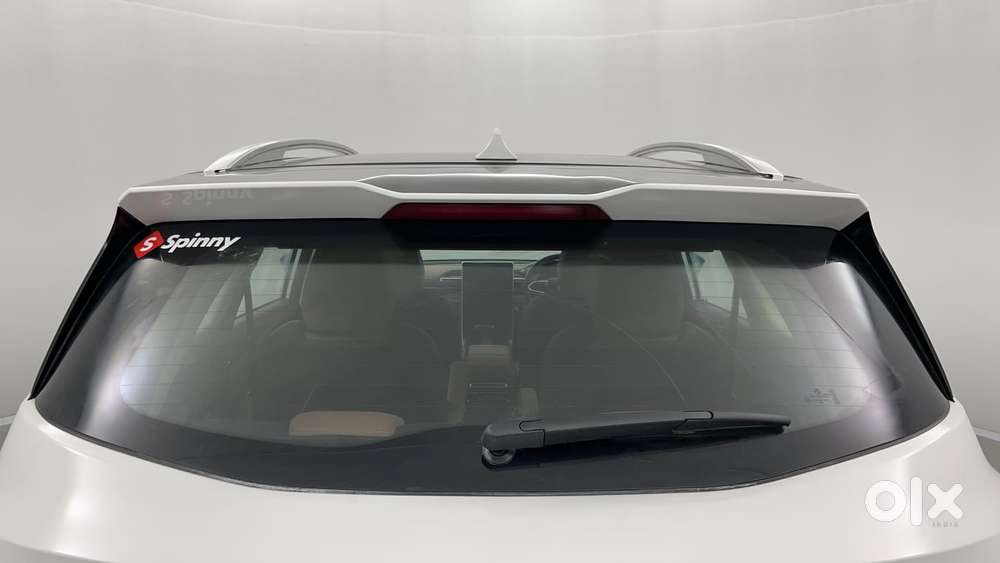 Mg Hector Plus Savvy Pro 1.5 Turbo Petrol Cvt 6 Str, 2023, Petrol