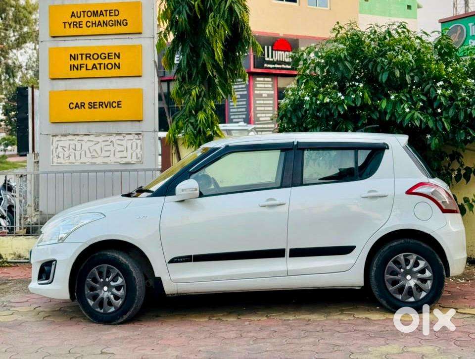 Maruti Suzuki Swift 1.2 Vxi (o), 2013, Petrol