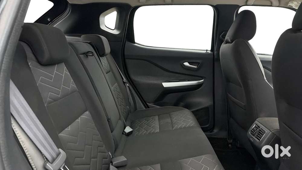 Nissan Magnite 1.0 Xv Premium Turbo, 2022, Petrol