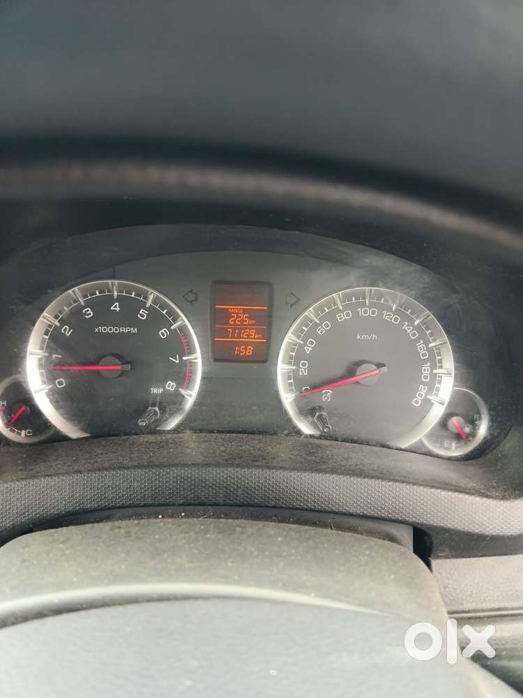 Maruti Suzuki Swift Vxi + Manual, 2013, Petrol