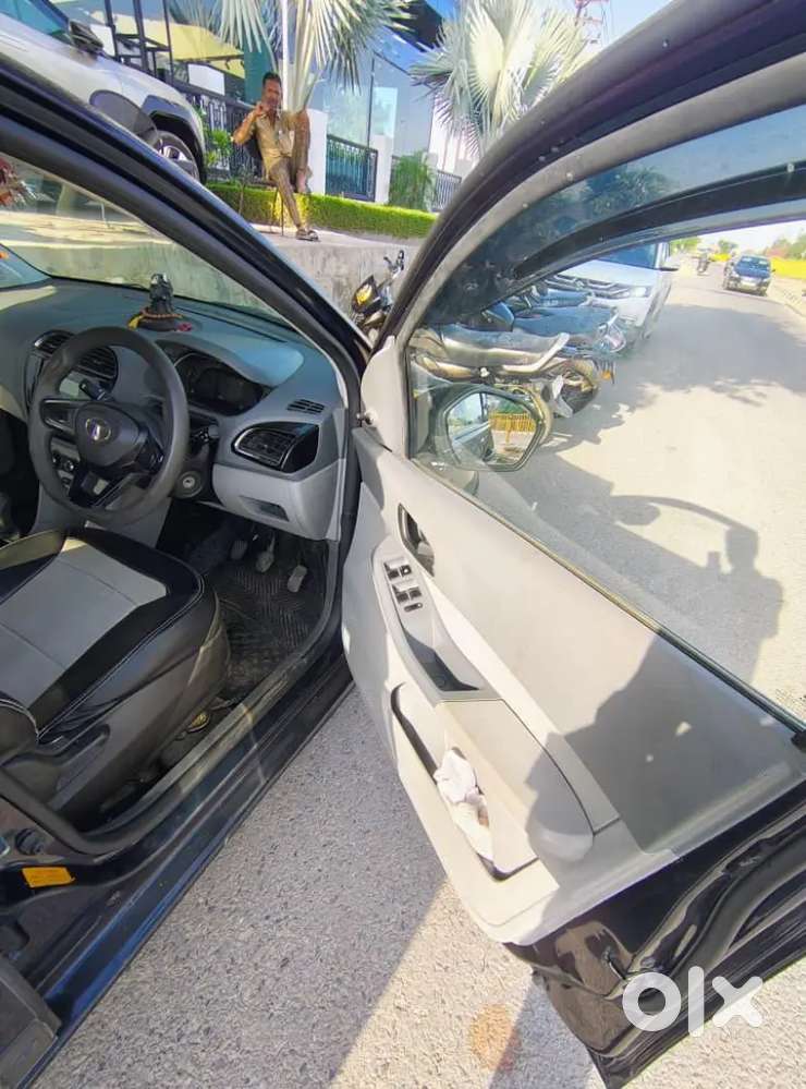 Tata Tigor Revotron 2022 Petrol