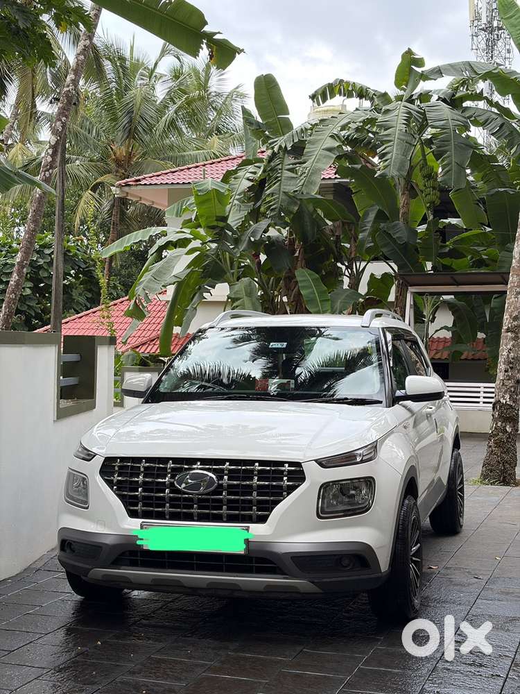 Hyundai Venue Diesel 2021