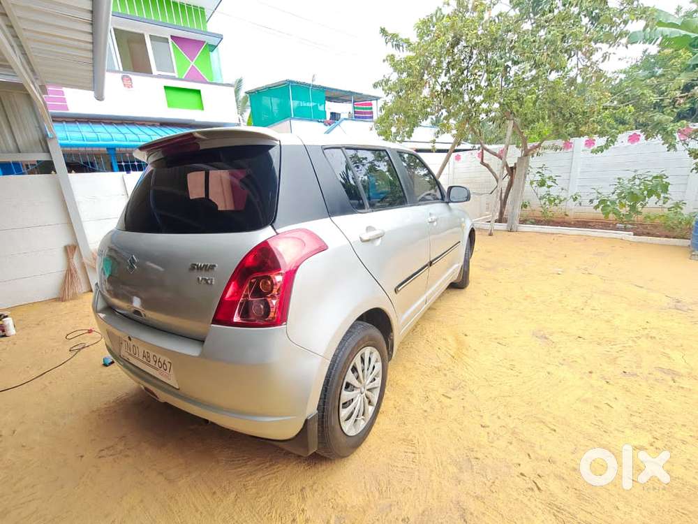 Maruti Suzuki Swift Vxi + Manual, 2006, Petrol
