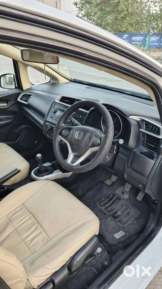 Honda Jazz S Mt I-vtec, 2017, Cng & Hybrids