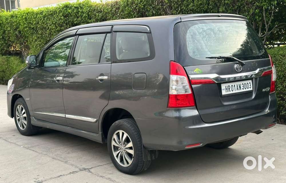 Toyota Innova 2.5 Vx 7 Seater Bs Iv, 2015, Diesel