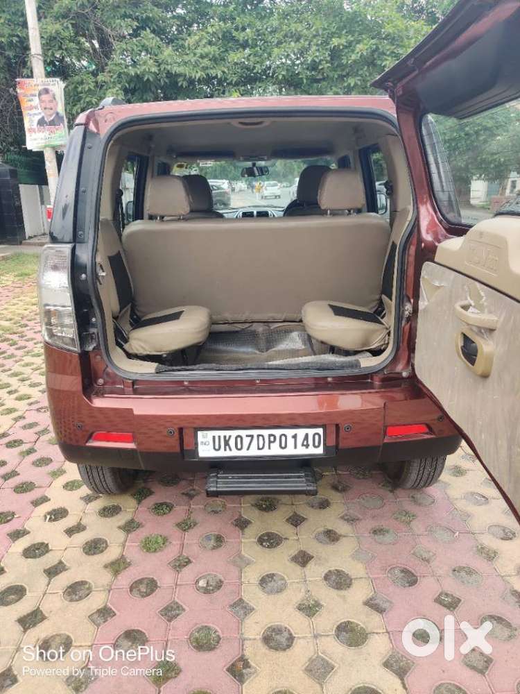 Mahindra Tuv 300 Mhawk100 T8 Amt, 2019, Diesel