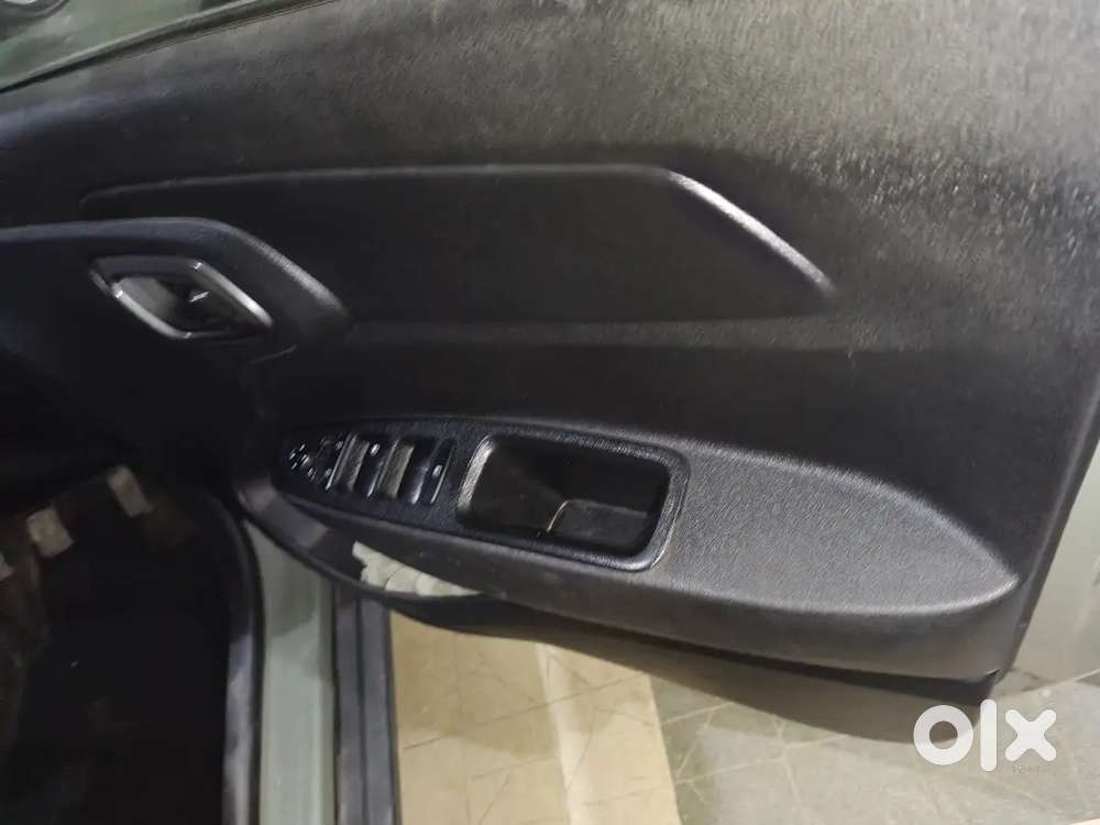 Hyundai Exter September 2023 Petrol Mt Variant Is On Sale