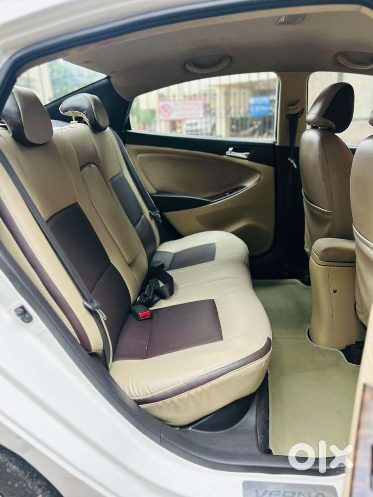Hyundai Verna Fluidic 1.6 Vtvt Sx, 2015, Petrol