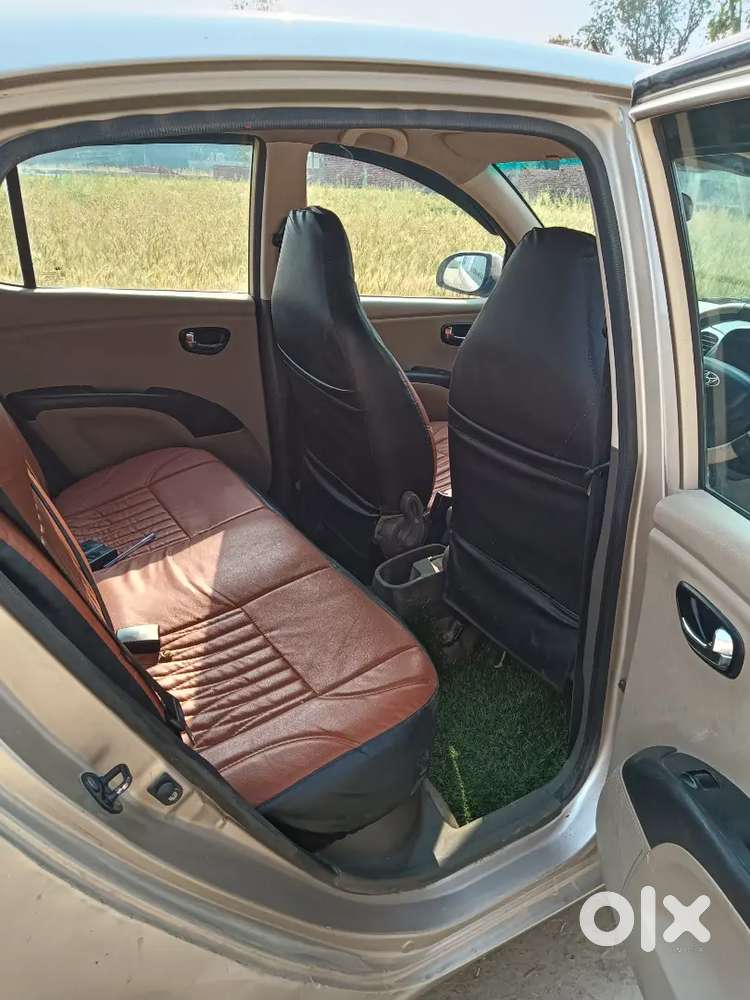 गाड़ी में कोई काम नहीं है