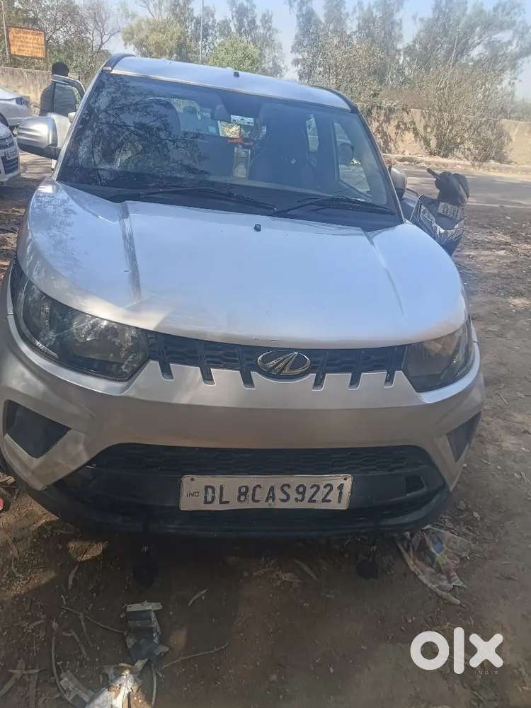 Mahindra Kuv100 Nxt 2017 Diesel Well Maintained