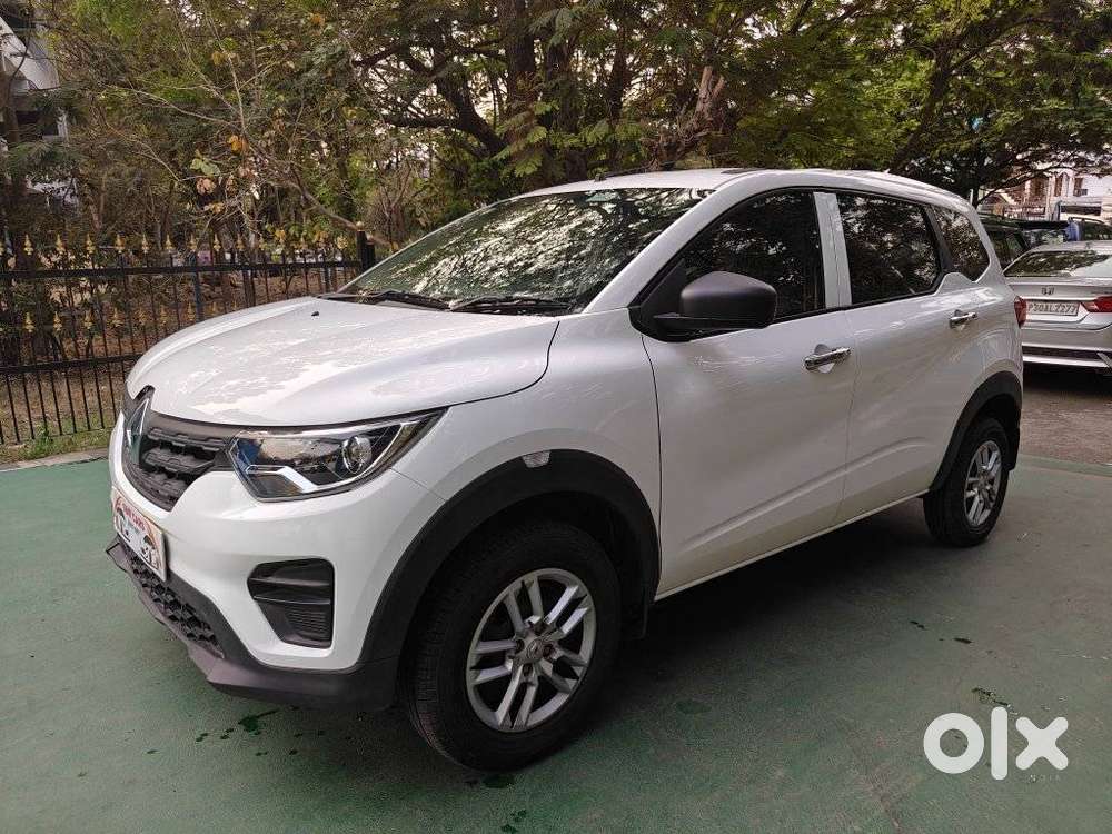 Renault Triber Rxl, 2024, Petrol