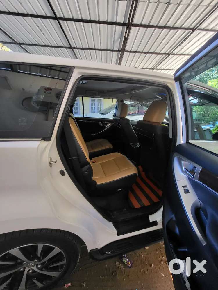 Toyota Innova Crysta 2022 Diesel 63000 Km Driven