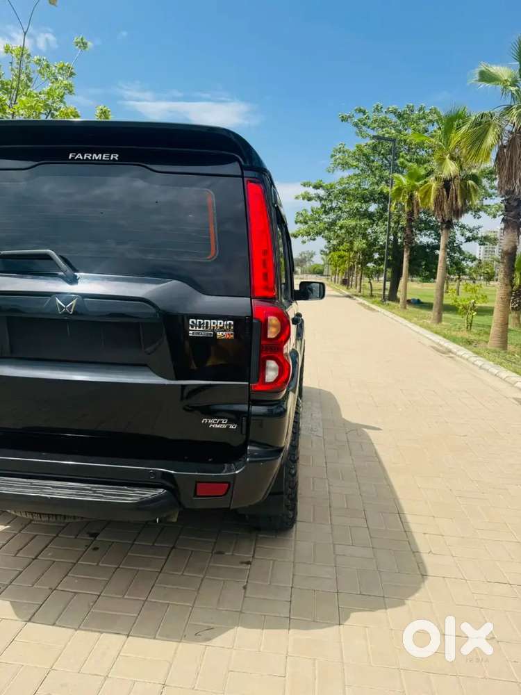 Mahindra Scorpio Classic 2023 Diesel 44000 Km Driven